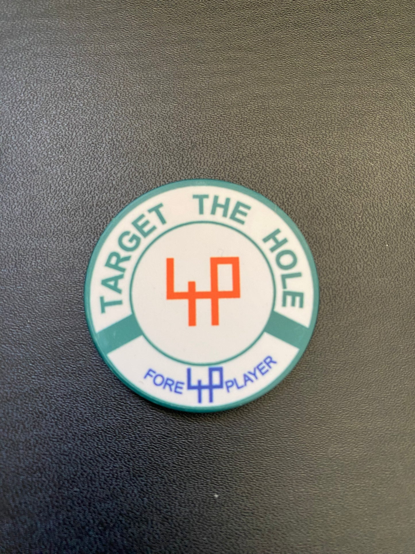 TARGET THE HOLE - BALL FLIP COIN MARKER