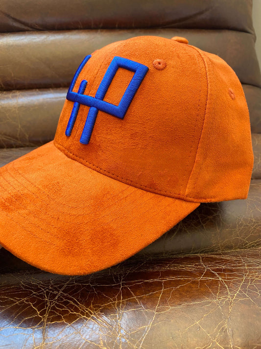 EXCLUSIVE ORANGE GOLF CAP IN SUEDE / 3 pieces left
